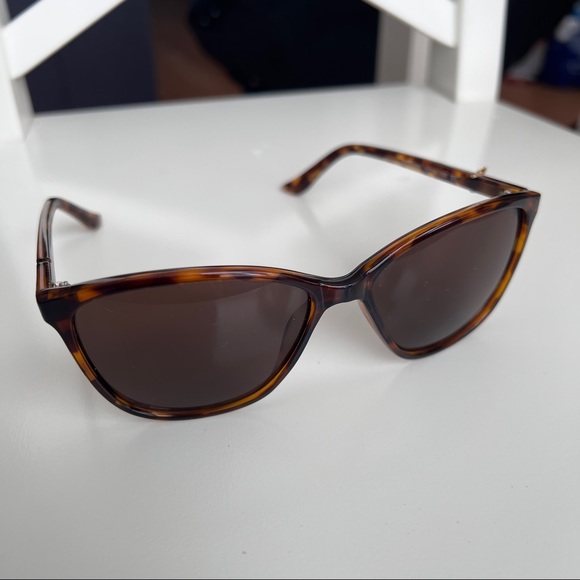 Moschino Tortoiseshell Sunglasses - Picture 3 of 6